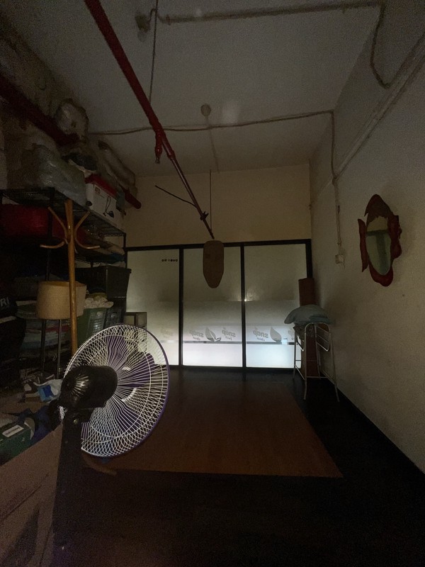 Kios komersial di Ground Floor Apartemen Cocok untuk buka usaha Laundry, minimarket