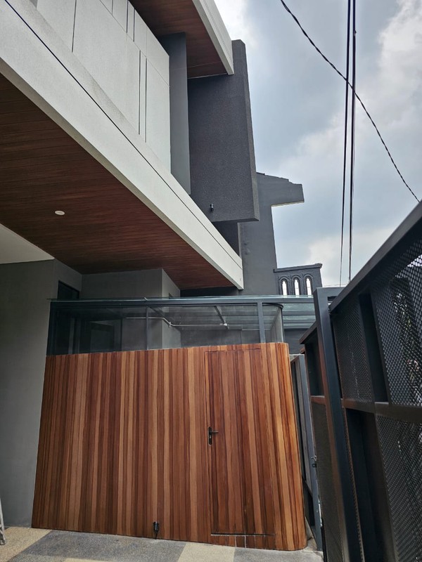 Dijual Rumah Baru Manyar Indah - Menur Pumpungan - Sukolilo Surabaya Timur - New Modern 2 Lantai Dekat Manyar Rejo, Sma Petra Manyar, Galaxy Mall