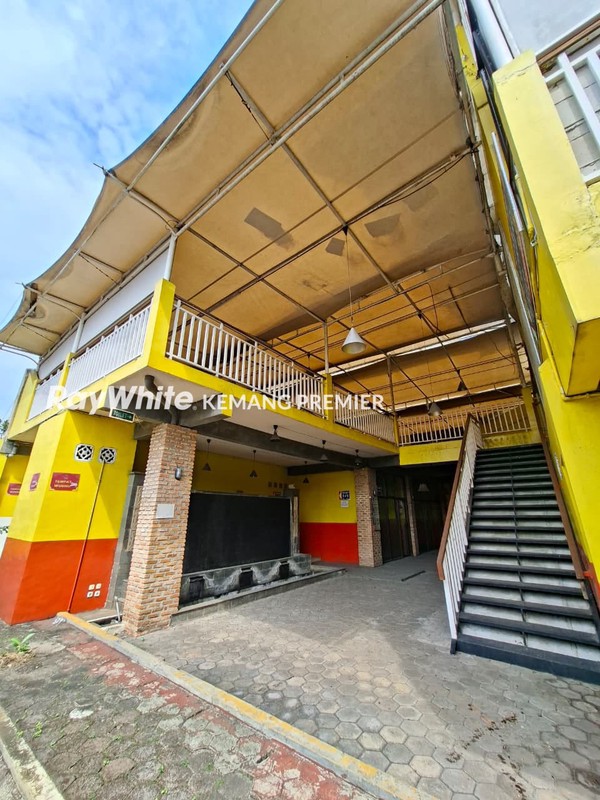 DIJUAL BANGUNAN LOKASI STRATEGIS DI DEPOK,JAWA BARAT