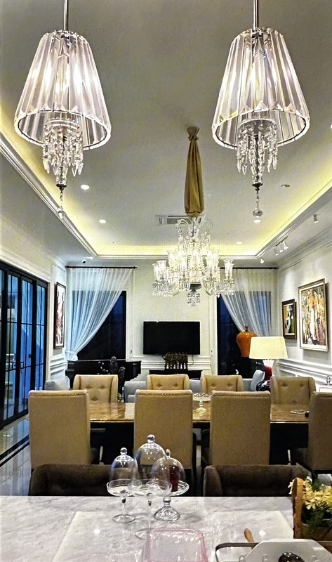 Rumah mewah di Kebayoran Lama, 5 menit dari PIM 