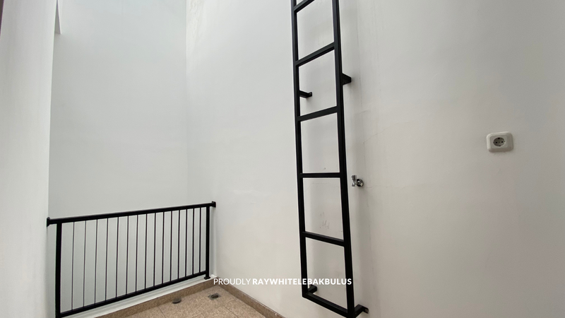  Dijual Rumah Murah Minimalis Brand New di Kalibata Jakarta Selatan