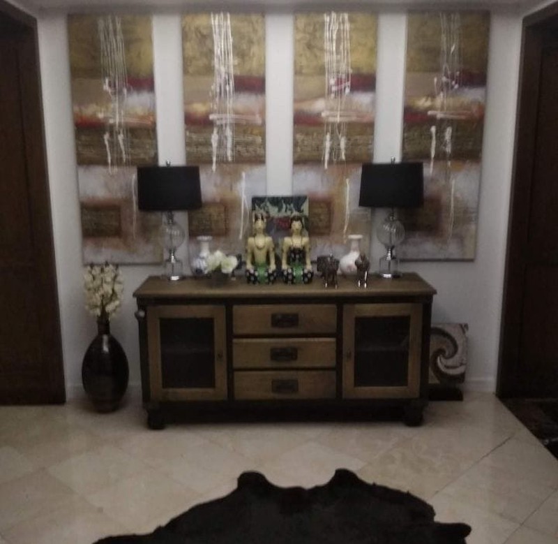 Dijual Unit Apartemen Casablanca Tipe Penthouse, Luas 645 m2 Full Furnished