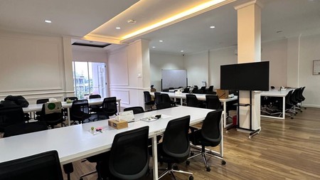 Disewakan Ruko Gandeng mewah Jl. Pondok Indah Arteri / Jl St Iskandar muda