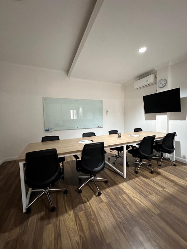 Disewakan Ruko Gandeng mewah Jl. Pondok Indah Arteri / Jl St Iskandar muda