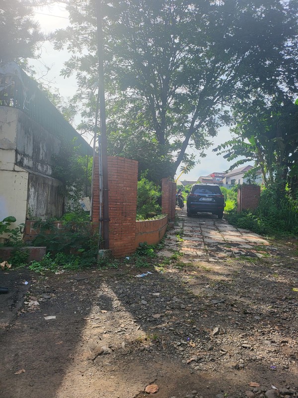 Dijual tanah luas daerah Petukangan Cocok untuk di bangun Cluster