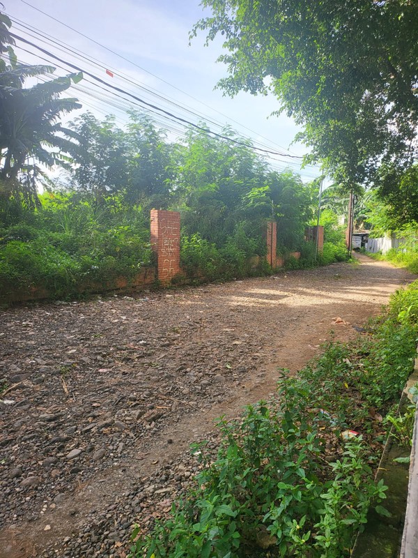 Dijual tanah luas daerah Petukangan Cocok untuk di bangun Cluster