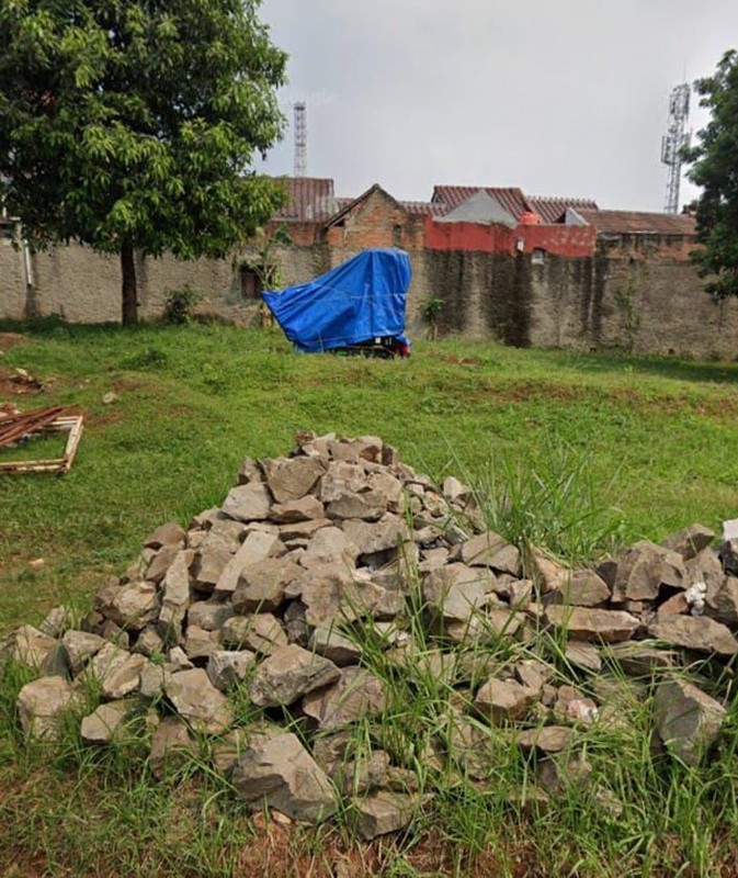 Dijual tanah luas daerah Petukangan Cocok untuk di bangun Cluster