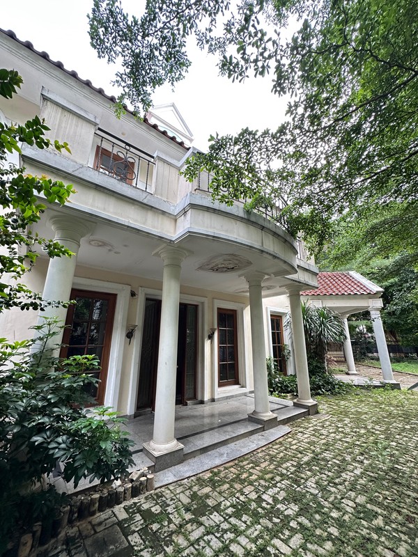 Dijual rumah Classic Mewah di Wijaya Area, Kebayoran Baru, Jakarta Selatan