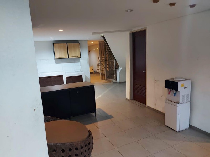 Dijual rumah dalam Townhouse di jl Lebak bulus III Cilandak Barat, Cilandak, Jalarta Selatan