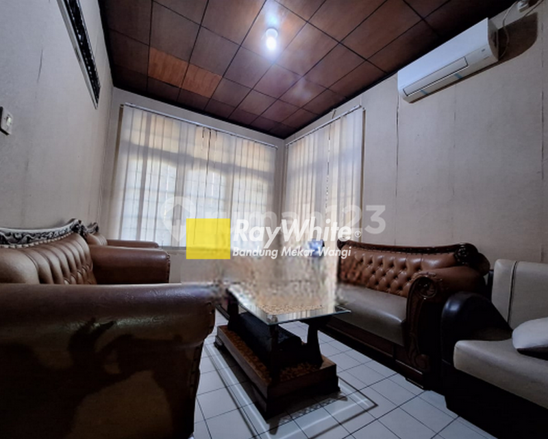 Rumah di Sayap Terusan Martanegaraturangga Bandung, 2Lt Furnished
