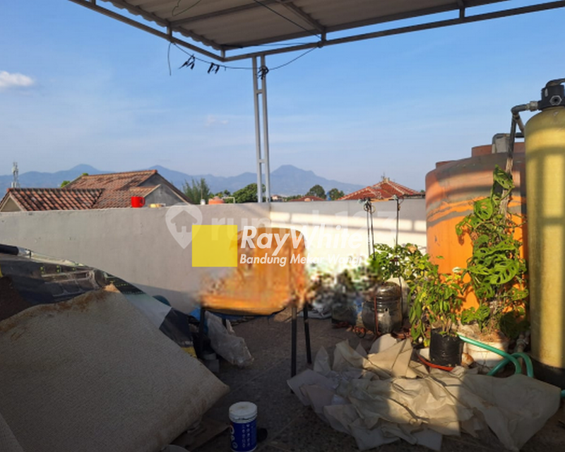 Rumah di Sayap Terusan Martanegaraturangga Bandung, 2Lt Furnished