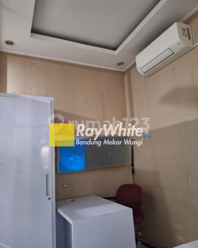 Rumah di Sayap Terusan Martanegaraturangga Bandung, 2Lt Furnished