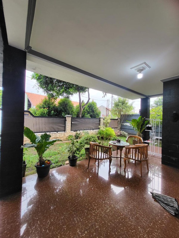 Rumah Bagus Posisi Hoek di Komplek Arco Pancoran Mas Depok