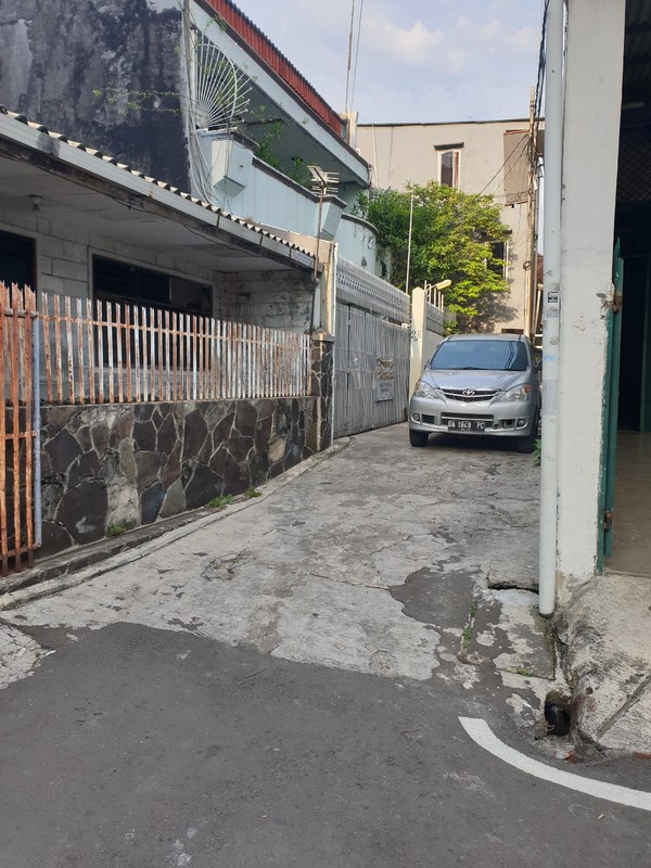 Rumah Siap Huni di Gunung Sahari