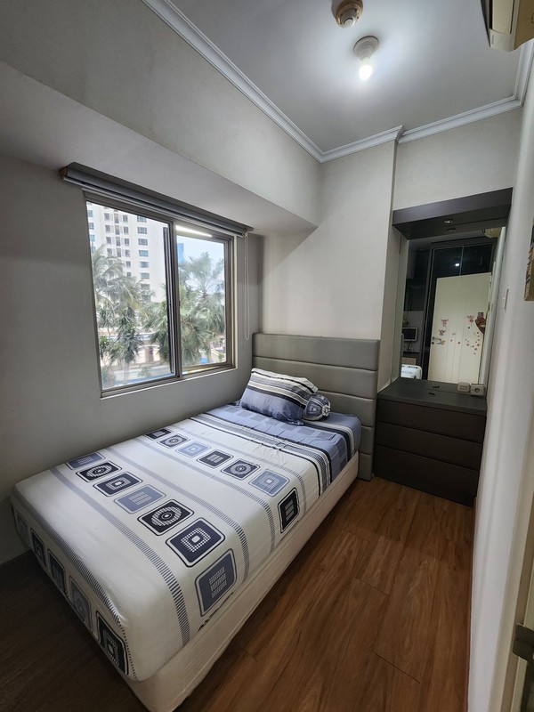 1 587. DISEWAKAN APARTEMEN WATERPLACE TOWER B LANTAI RENDAH FULL FURNISH