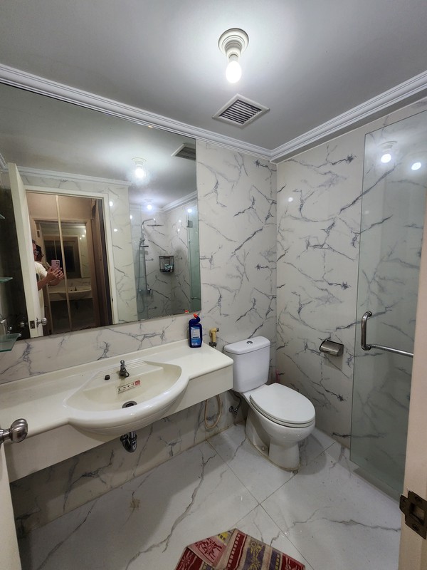 1 587. DISEWAKAN APARTEMEN WATERPLACE TOWER B LANTAI RENDAH FULL FURNISH