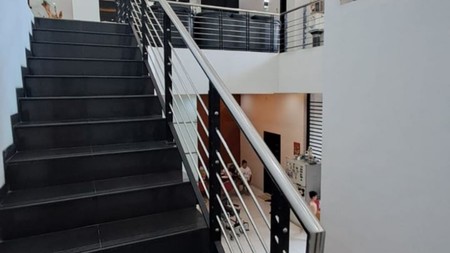 Jual Rumah Siap Huni di kertajaya harga di bawah apraisal bank