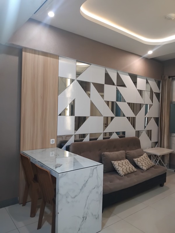 1 412. Disewakan Unit Full Furnish Benson - 2BR City View, Nyaman & Strategis