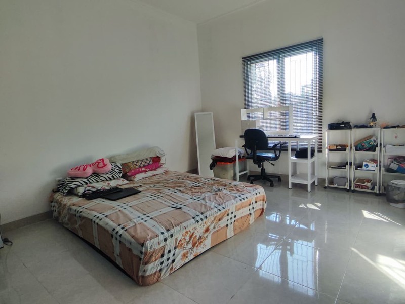 Rumah Nyaman di Cibubur- Lokasi Strategis Harga Nego