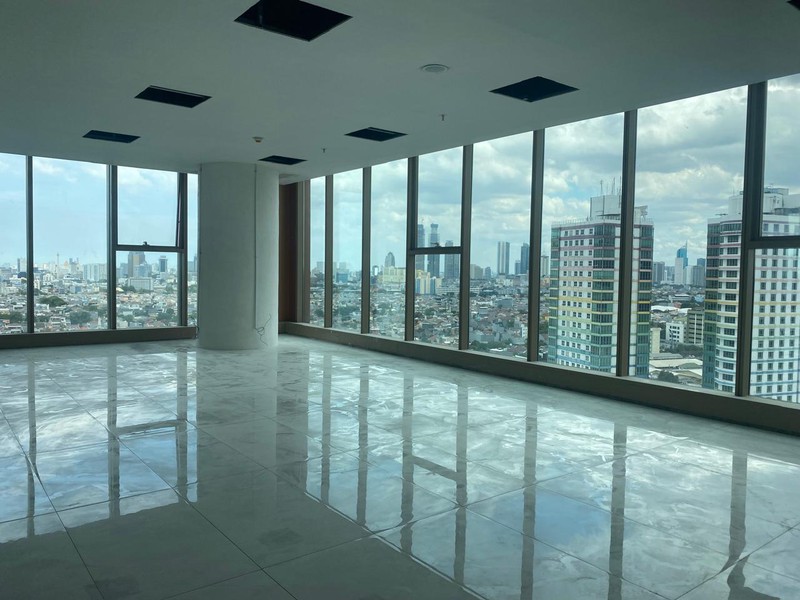 Brand New Office Building Jl. Letjen S. Parman Slipi Jakarta Barat Lt.18  Zone 1