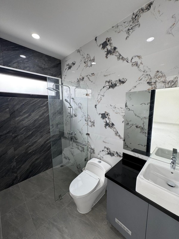 Rumah Minimalis Siap Huni di De Park BSD Dekat Sekolah