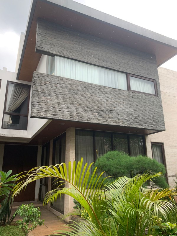 Dijual TownHouse Casa Grande  Kemang, Jakarta Selatan