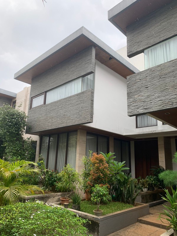 Dijual TownHouse Casa Grande  Kemang, Jakarta Selatan
