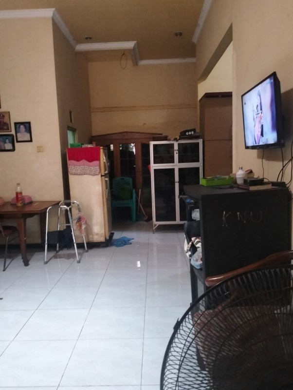 Rumah dijual Kebraon Siap Huni, Kondisi Terawat Excellent :)