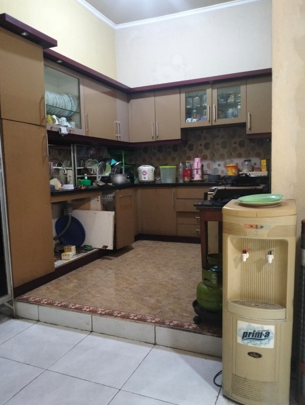 Rumah dijual Kebraon Siap Huni, Kondisi Terawat Excellent :)