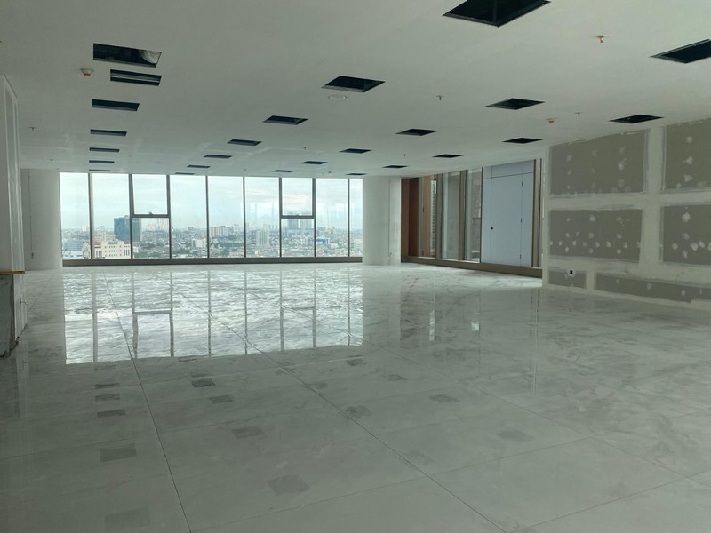 Brand New Office Building Jl. Letjen S. Parman Slipi Jakarta Barat Lt.18  Zone 7