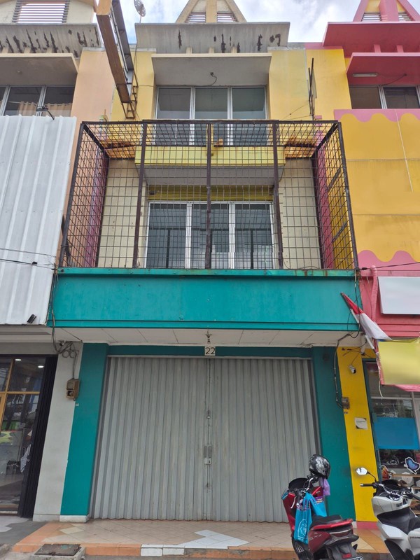 Ruko Bulevard Hijau di Harapan Indah Bekasi