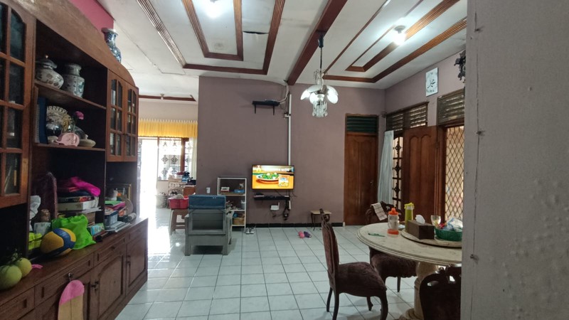 Dijual Tanah + Rumah Besar 1.838 m2,  Cocok Bangun CLUSTER / TOWNHOUSE di Jaka Setia, Bekasi Selatan