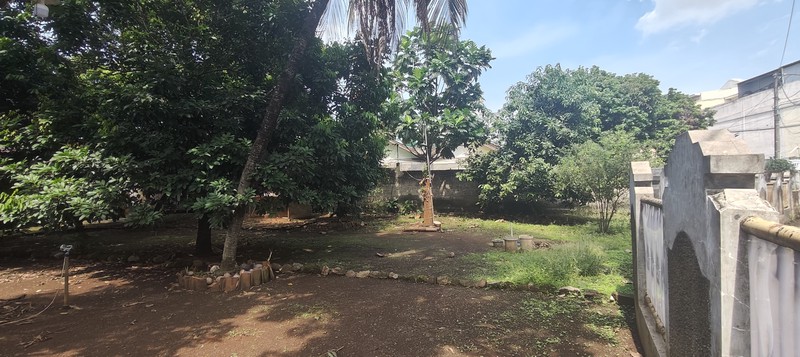 Dijual Tanah + Rumah Besar 1.838 m2,  Cocok Bangun CLUSTER / TOWNHOUSE di Jaka Setia, Bekasi Selatan