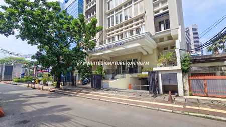 Jual Gedung Komersial Strategis di Sudirman