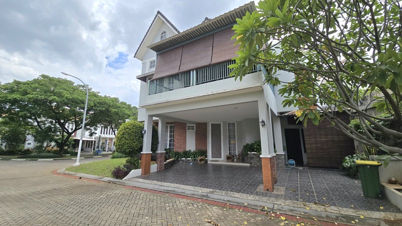 Rumah Siap Huni Terawat dan Lingkungan Asri di Discovery Conserva, Bintaro Jaya Sektor 9