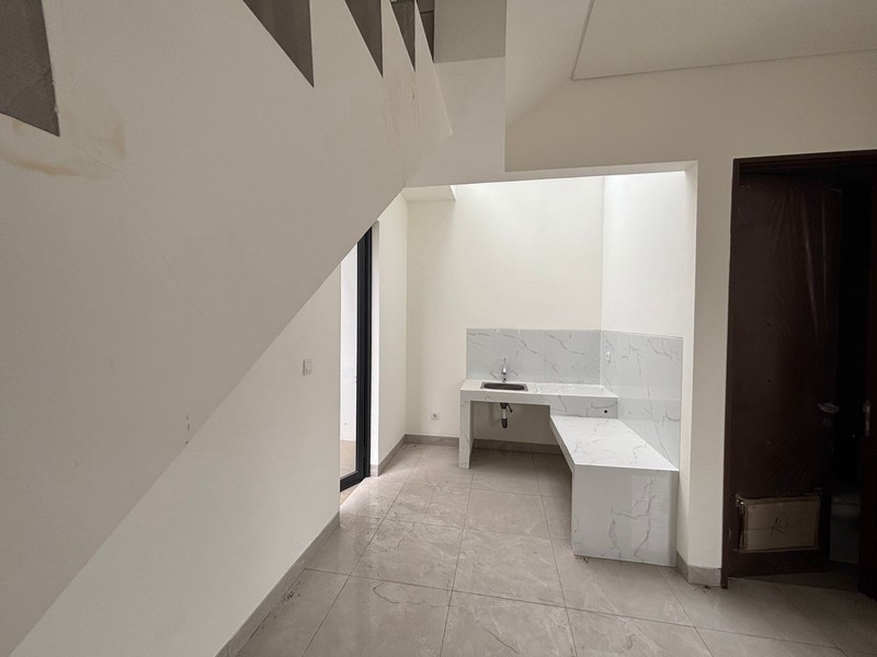 DISEWA RUMAH BARU DI CLUSTER CITRA GARDEN BINTARO