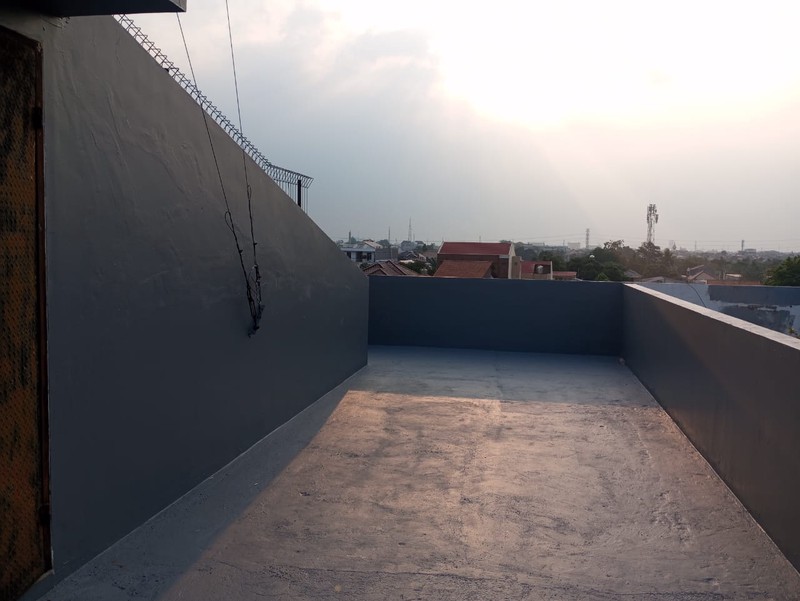 Ruko Siap Pakai dan Lokasi Strategis Pinggir Jalan Raya @Ciputat Timur, Tangerang Selatan