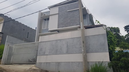 Rumah Sejuk View Cantik di Dago Pakar Bandung