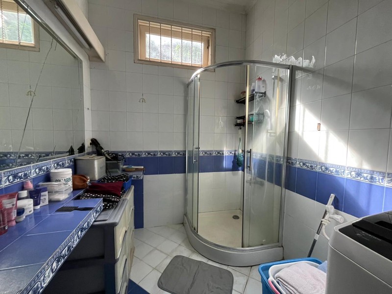 Rumah Luas Terawat dengan Layout Lapang di Lokasi Premium Cilandak