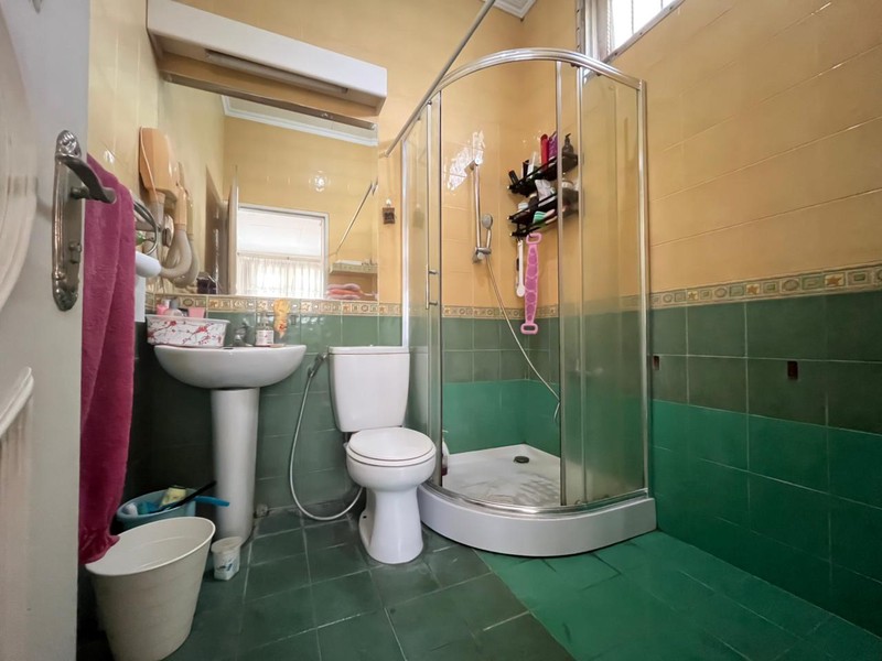 Rumah Luas Terawat dengan Layout Lapang di Lokasi Premium Cilandak