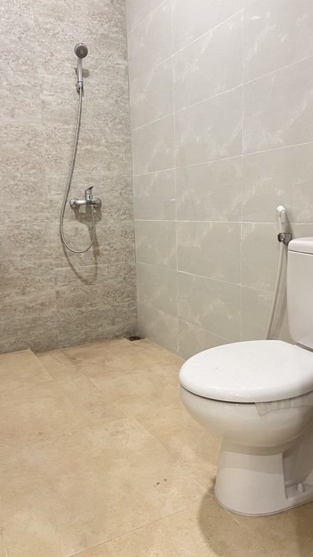 Dijual Rumah Rungkut Menanggal Harapan Surabaya - Baru Gress, Bisa Furnish/Kosongan