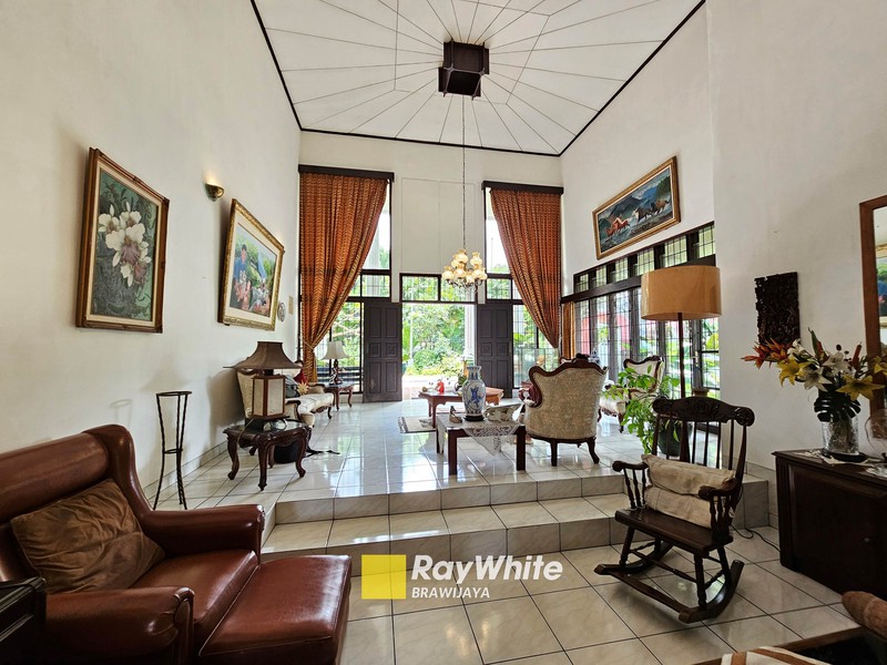 Rumah di Jati Padang, Jakarta Selatan, boleh beli sebagian, 5 menit ke tol JORR