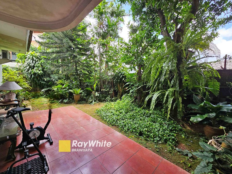 Rumah di Jati Padang, Jakarta Selatan, boleh beli sebagian, 5 menit ke tol JORR