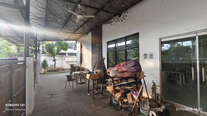 1999 Dijual Rumah untuk Usaha Dukuh Kupang Utara Sawahan Surabaya 