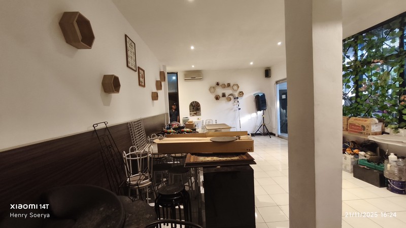 1999 Dijual Rumah untuk Usaha Dukuh Kupang Utara Sawahan Surabaya 