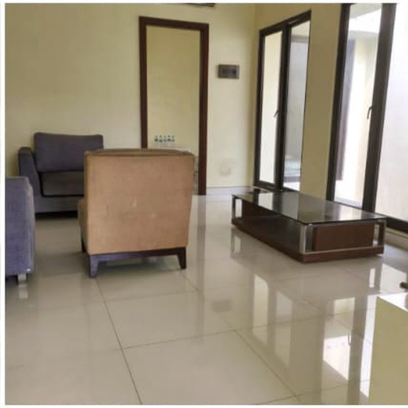 Dijual Rumah Pakuwon Indah The Mansion Surabaya Spesial 4+1 Kamar Tidur Dekat Sma Petra 1, Pakuwon Mall, Graha Family