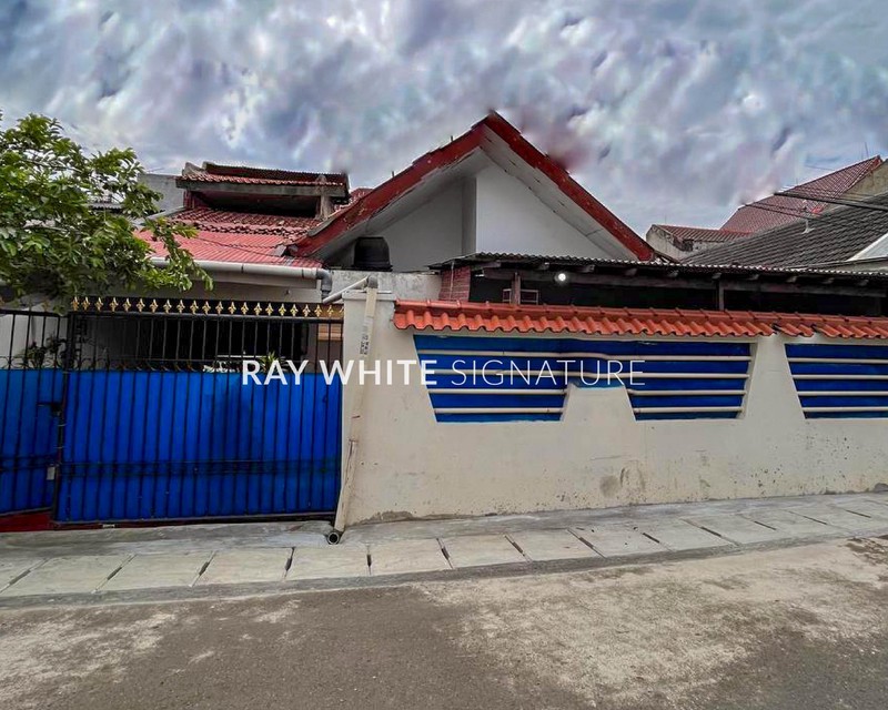 Dijual Rumah Lama Cocok Untuk Bisnis 
