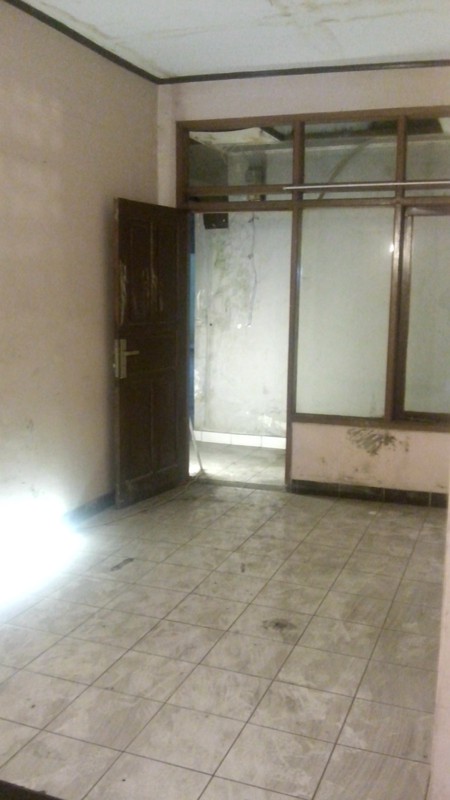 Rumah Minimalis di Mainroad Sukajadi Bandung