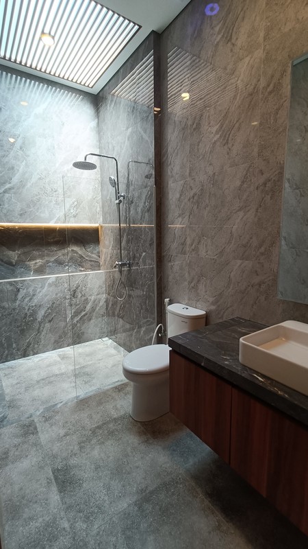 Dijual Rumah Baru Setraduta Hegar