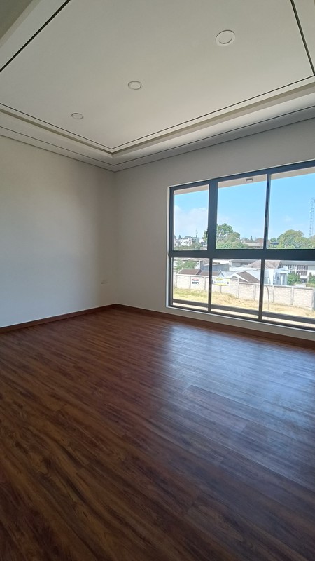 Dijual Rumah Baru Setraduta Hegar